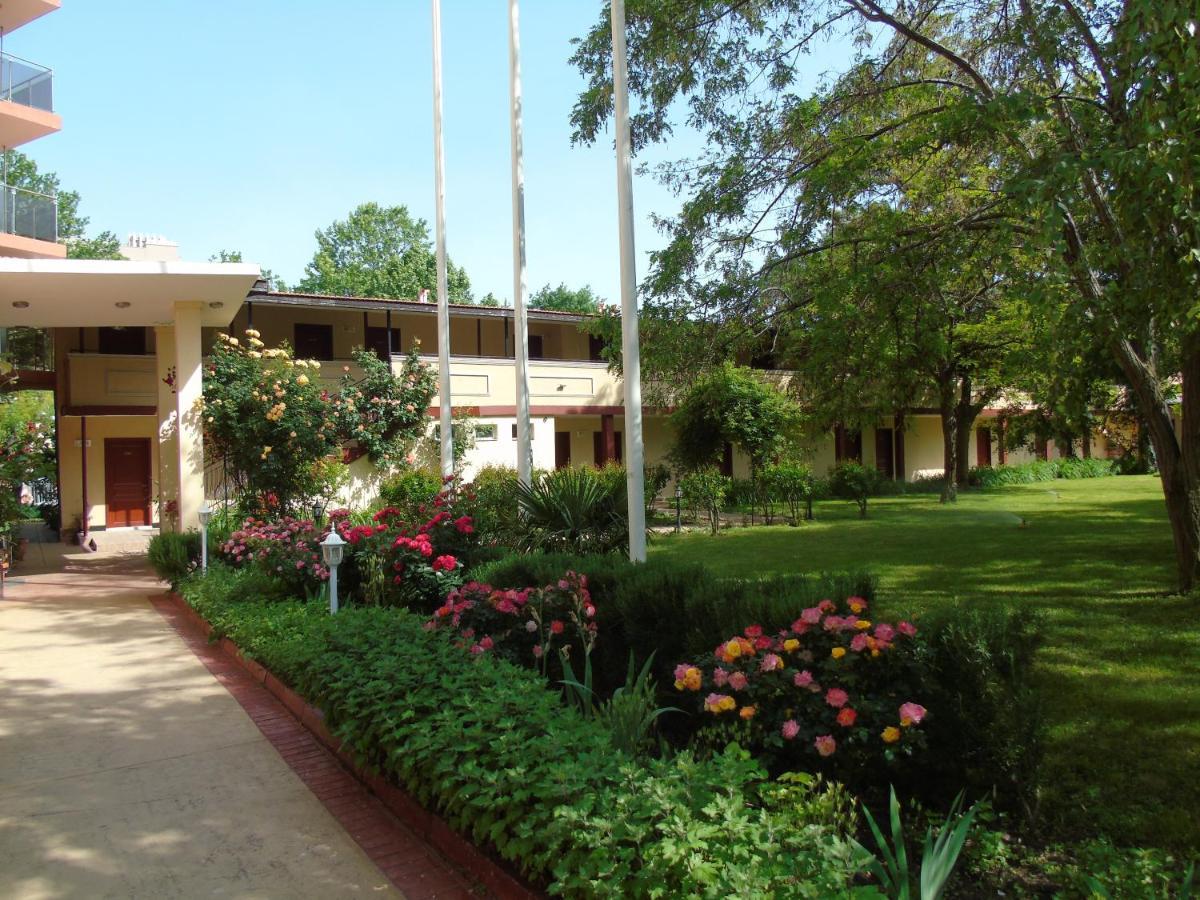 סאני ביץ' Jupiter Hotel מראה חיצוני תמונה